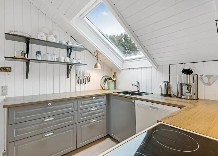 Giselle - 10km From The Sea By Interhome