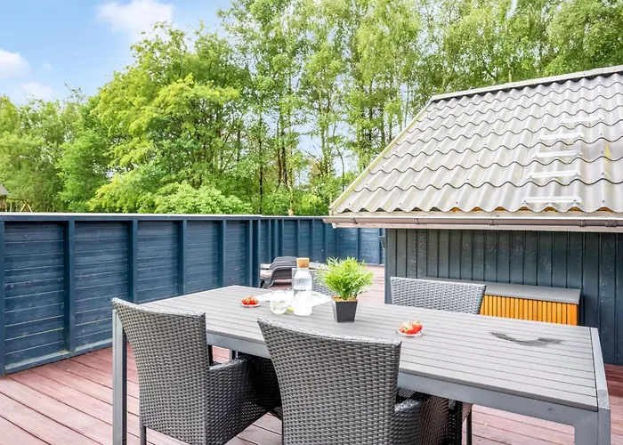 Vakantiehuis Giselle - 10km From The Sea By Interhome